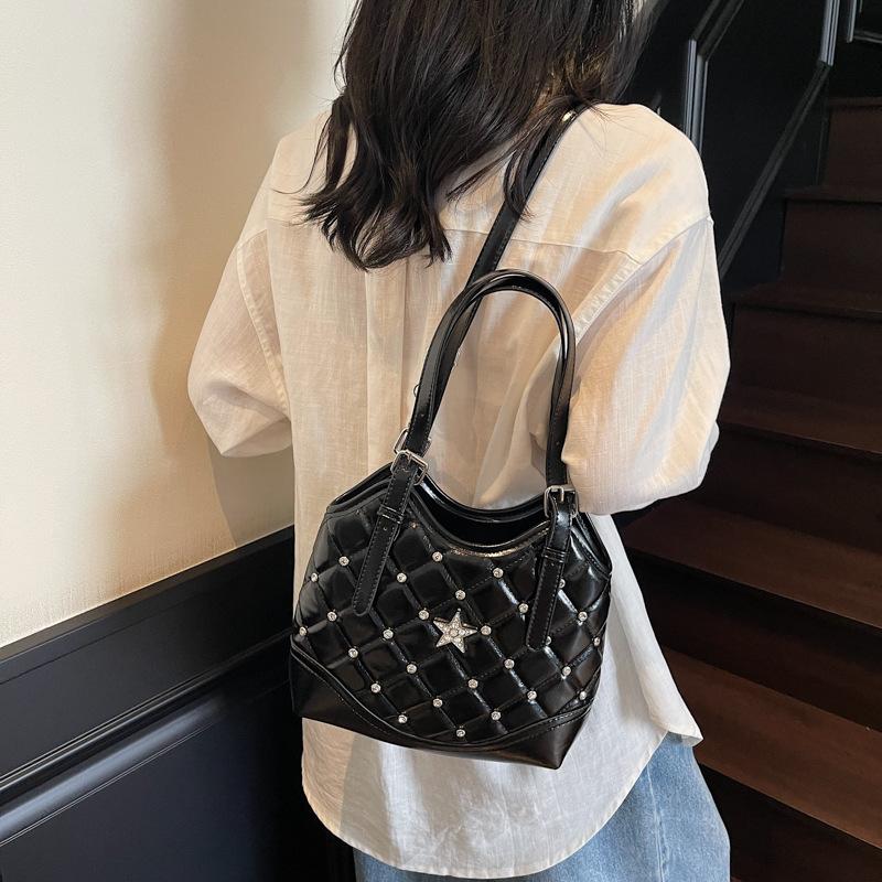 Handbag Women's New Versatile Shoulder Bag Commuter Messenger Bag