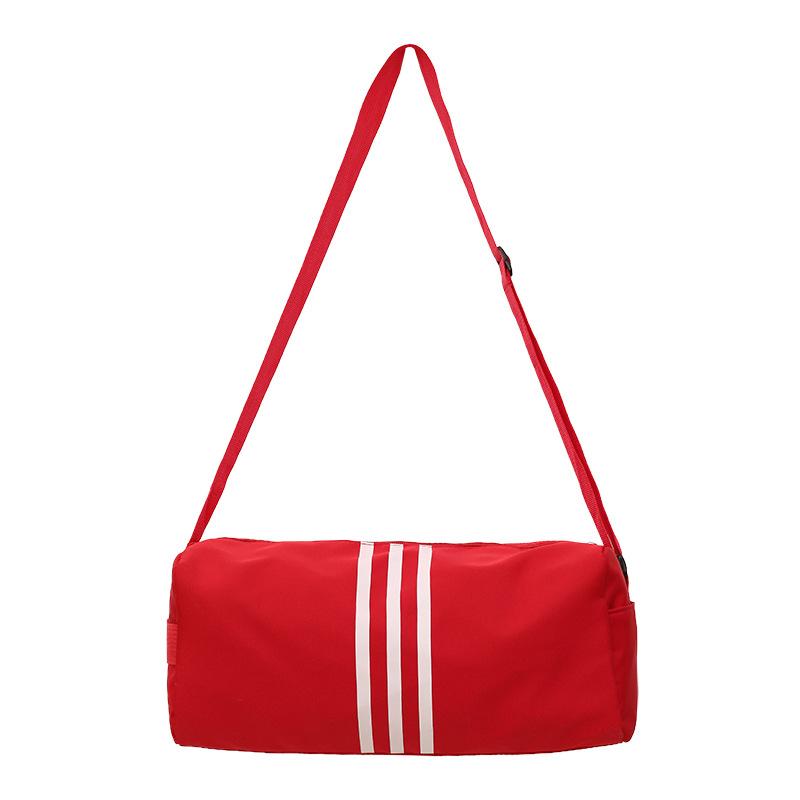 

Fashion Striped Large Capacity Toast Bag Men s and Women s Casual Simple Crossbody Pillow Bag ins Trendy Couple Shoulder Bag one size fits all красный