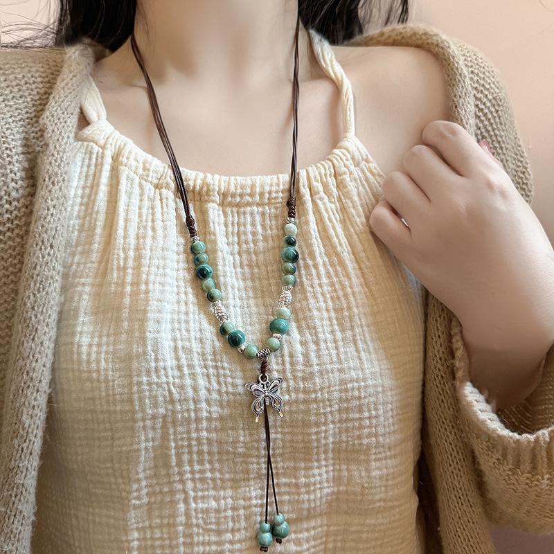 Chinese Ethnic Style Ceramic Beads Butterfly Pendant Necklace for Women Elegant Long Adjustable Necklace Four Seasons Jewelry