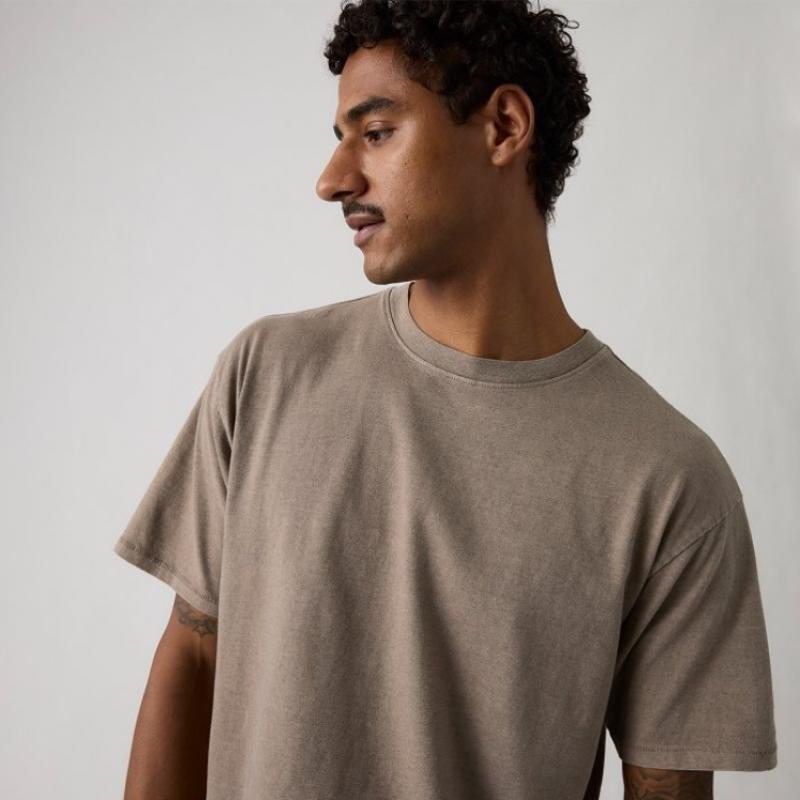Levi S Men S Boxy Short Sleeve Tee 0049f0020