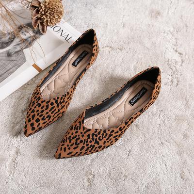 Modne czółenka z noskiem w szpic w panterkę damskie baleriny codzienne mokasyny płytkie miękkie dno buty mokasyny damskie 2025 plus size 34-43