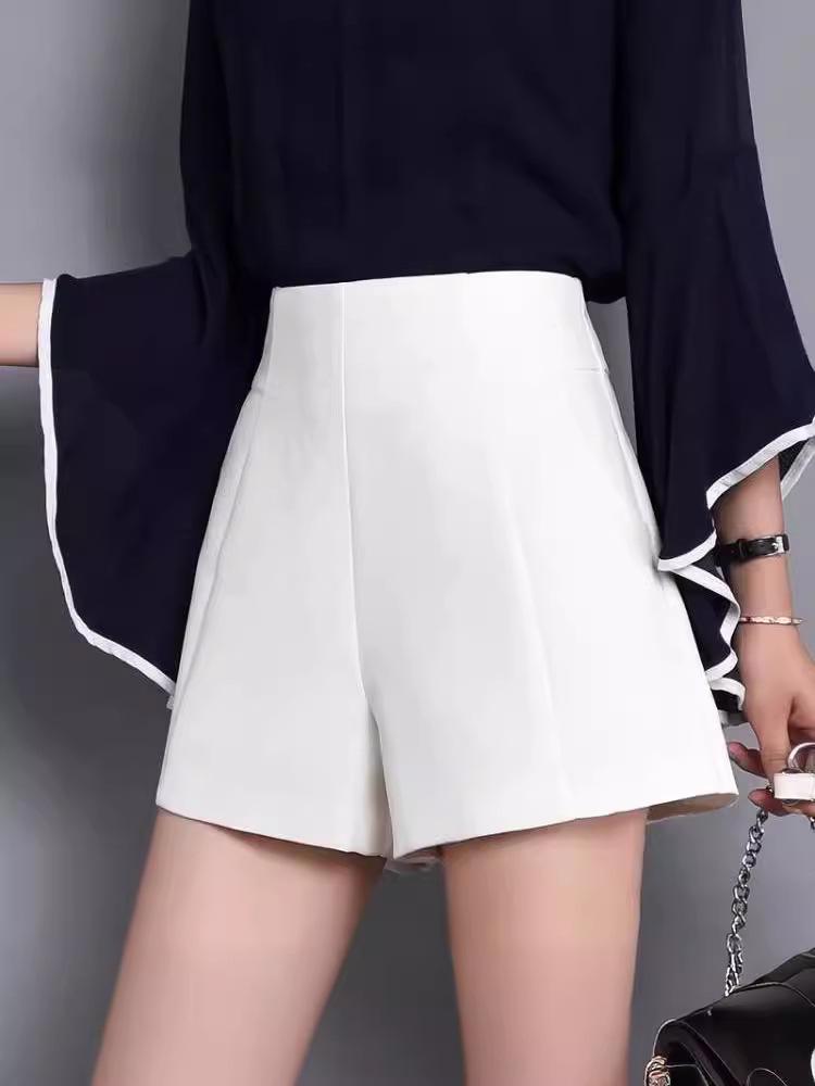 

Женские летние шорты с высокой талией - Приталенные А-силуэта с широкими штанинами 2025, Маленький размер, Стиль, закрывающий бедра. Extra Large белый