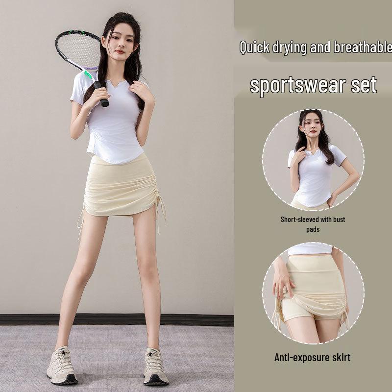 

Petite Women s Stylish Yoga and Sports Outfit - Summer 2025 Collection M