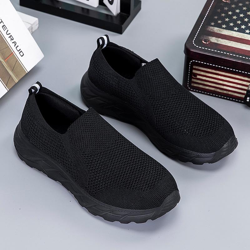 Fashion Sports Shoes Soft Flats Sneakers Women Vulcanize Mesh Men Shoes Lightweight Comfortable 2025 Fashion Slip On Flats Loafers
