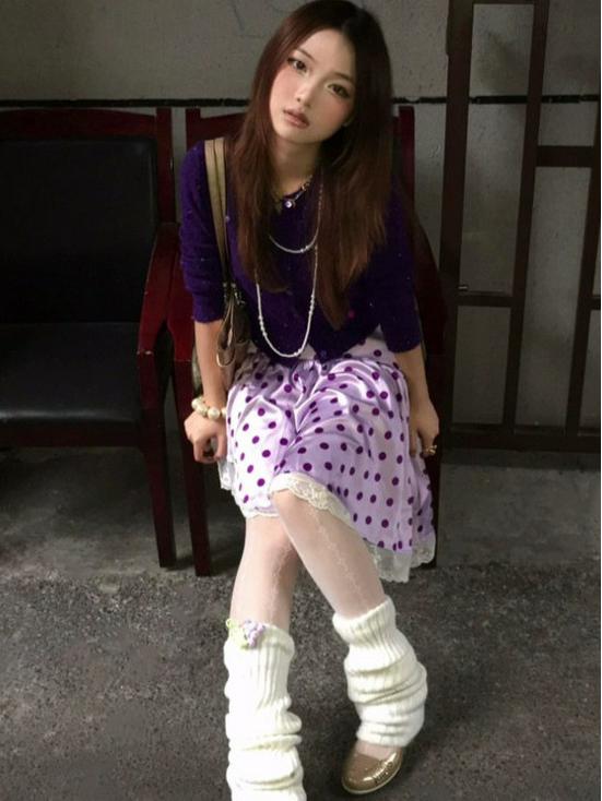 French Retro Asymmetrical Satin Patchwork Skirt with Lace and Polka Dots for Autumn