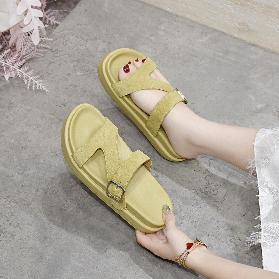 

Тапочки женские летние новые с открытым носком на толстой подошве сандалии повседневная мода отпуск ленивые шлепанцы на одно слово 41 жёлтый