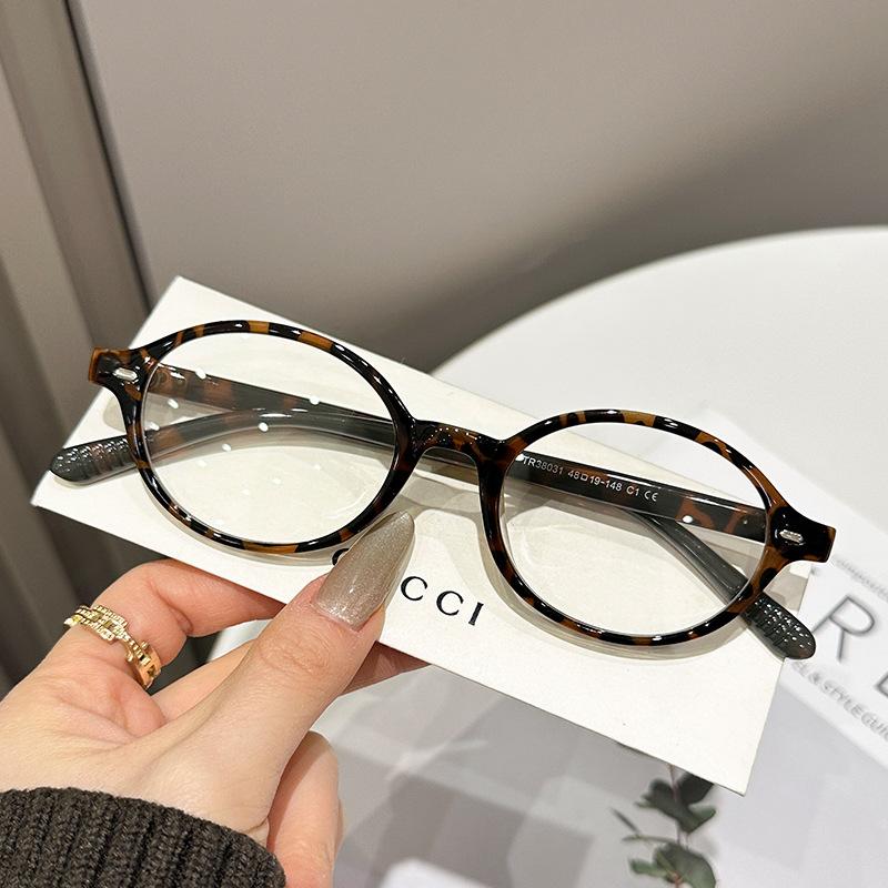 

Y2K Oval Anti Blue Light Glasses Women Luxury Designer Small Oval Anti Blue Light Sunglasses Retro Leopard Eyegalsses