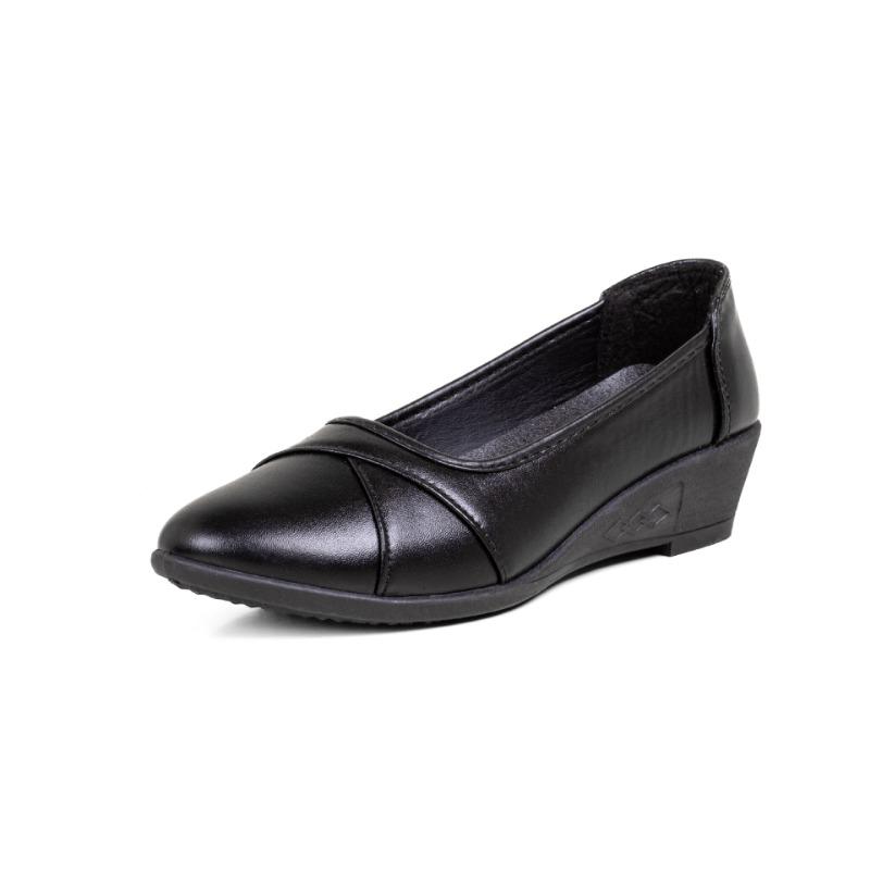 Arbetsskor nya damskor läderskor mjukt läder halkfria mammaskor mjukt läder bekväma mjuka svarta skor