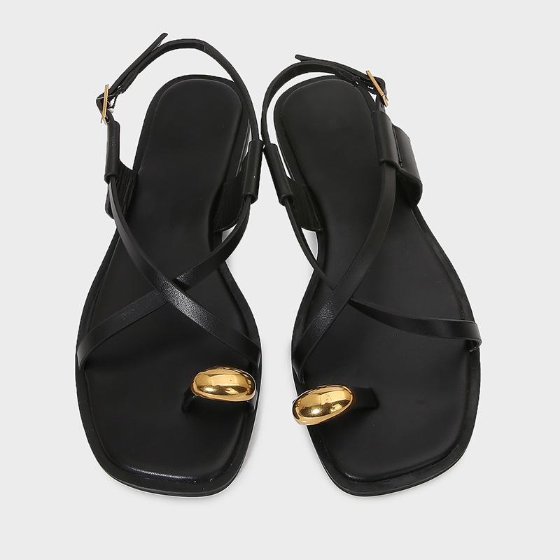 Fashion Metal Buckle Decoration Over Toe Flat Sandals Women Fashion Ankle Strap GLADIATOR Sandals Luxury Designer Summer Beach Slippers