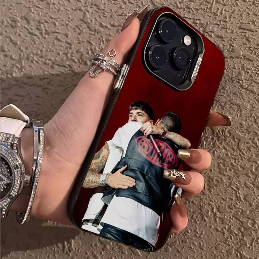 

Чехол для телефона S-Sfera Ebbasta & S-Shiva Для iPhone 17,16,15,14,13,12,11,Pro,X,XS,Max,Plus Мягкий Черный Чехол iPhone13
