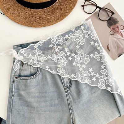 Embroidered Lace Triangle Headscarf Hollow-out White Hair Bandana Woven Floral Pastoral Style Butt Curtain Skirt