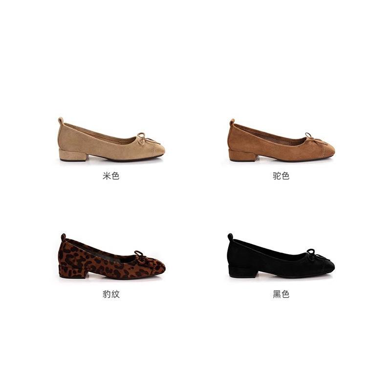 Sheepskin version~ Grape mother has the same temperament square head, light mouth bow, thick heel, versatile leopard print, genuine leather shoes.