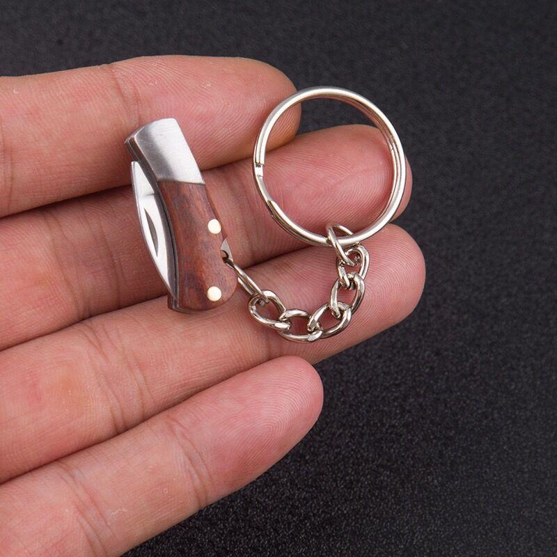 Swayboo Portable Small Blade Portable Keychain Folding Pocket Knife Mini EDC 5CR13 Steel Unboxing Knife Pendant Gift