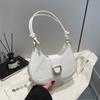 Fashion Women's Bags, Niche Design, Temperament, Underarm Baguette Bag, Simple and Versatile, High-end Single Shoulder Crossbody Saddle Bag