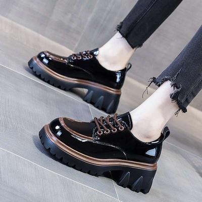Sapatos fechados – Sapatos fechados