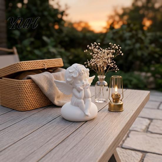 Minimalist Home Accents 3D Printed Little Angel Statue, Small Cherub Figurine, Cute Holding Pla Material Craft Face Guardian Desktop Ornament