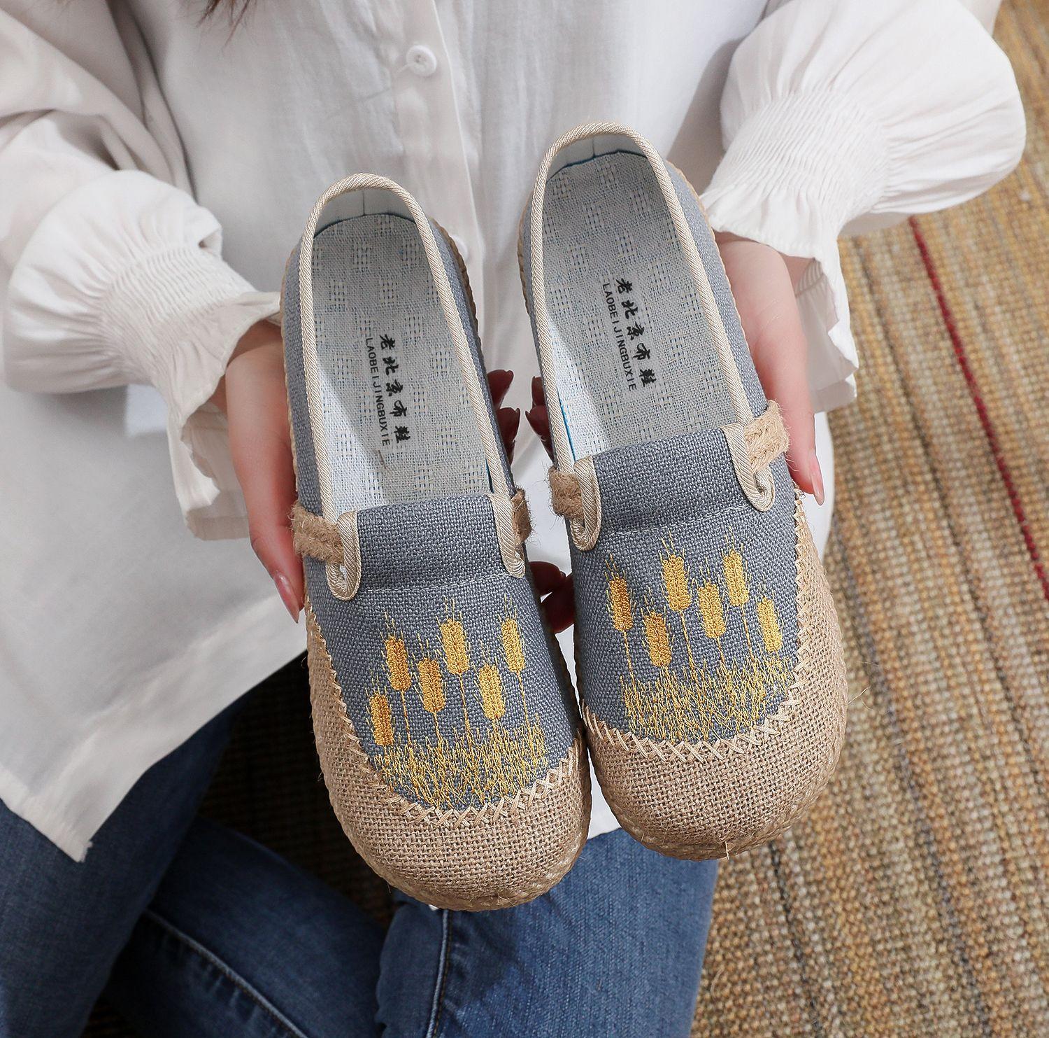

Processing custom new women s cloth shoes old Beijing embroidered linen cloth shoes women s shallow mouth retro fashion single shoes Hanfu 41