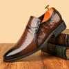 Designer Fashion New Men Pointed Slip On Loafter Glossy Black Brown Patent Leather Casual Shoes Male Formal Dress Footwear