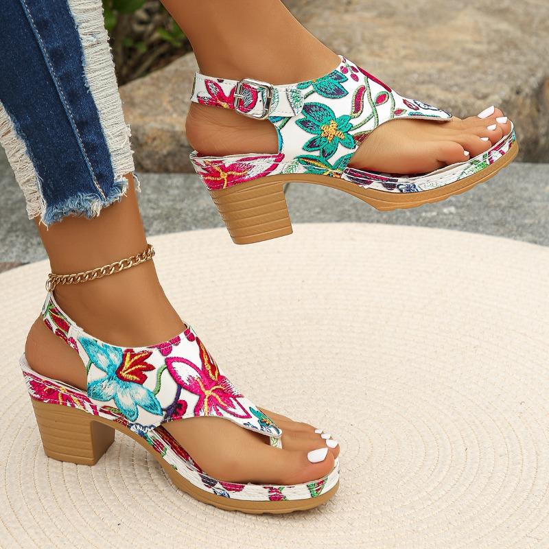 Fashion Women Sandals New Style Trend Chunky Women Sandals Mid Heels Fashion Shoes Summer Brand Dress Pumps Casual Shoes Women Sandals