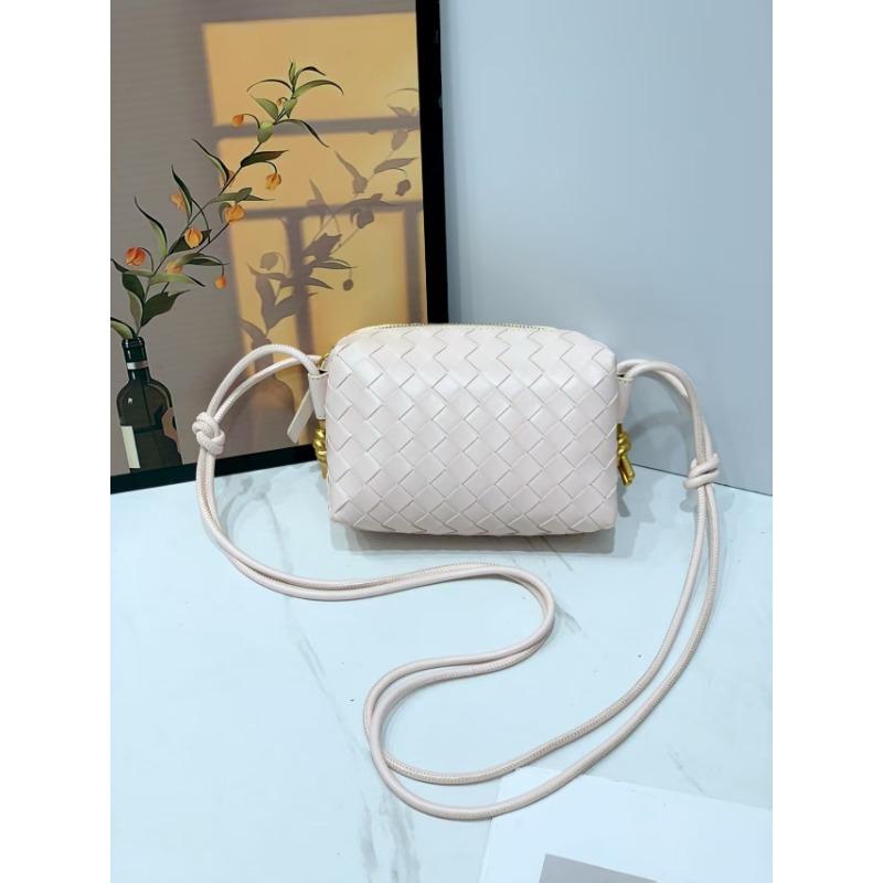 New wind braided camera bag, metal node braided small square bag, niche soft leather single shoulder messenger women's bag