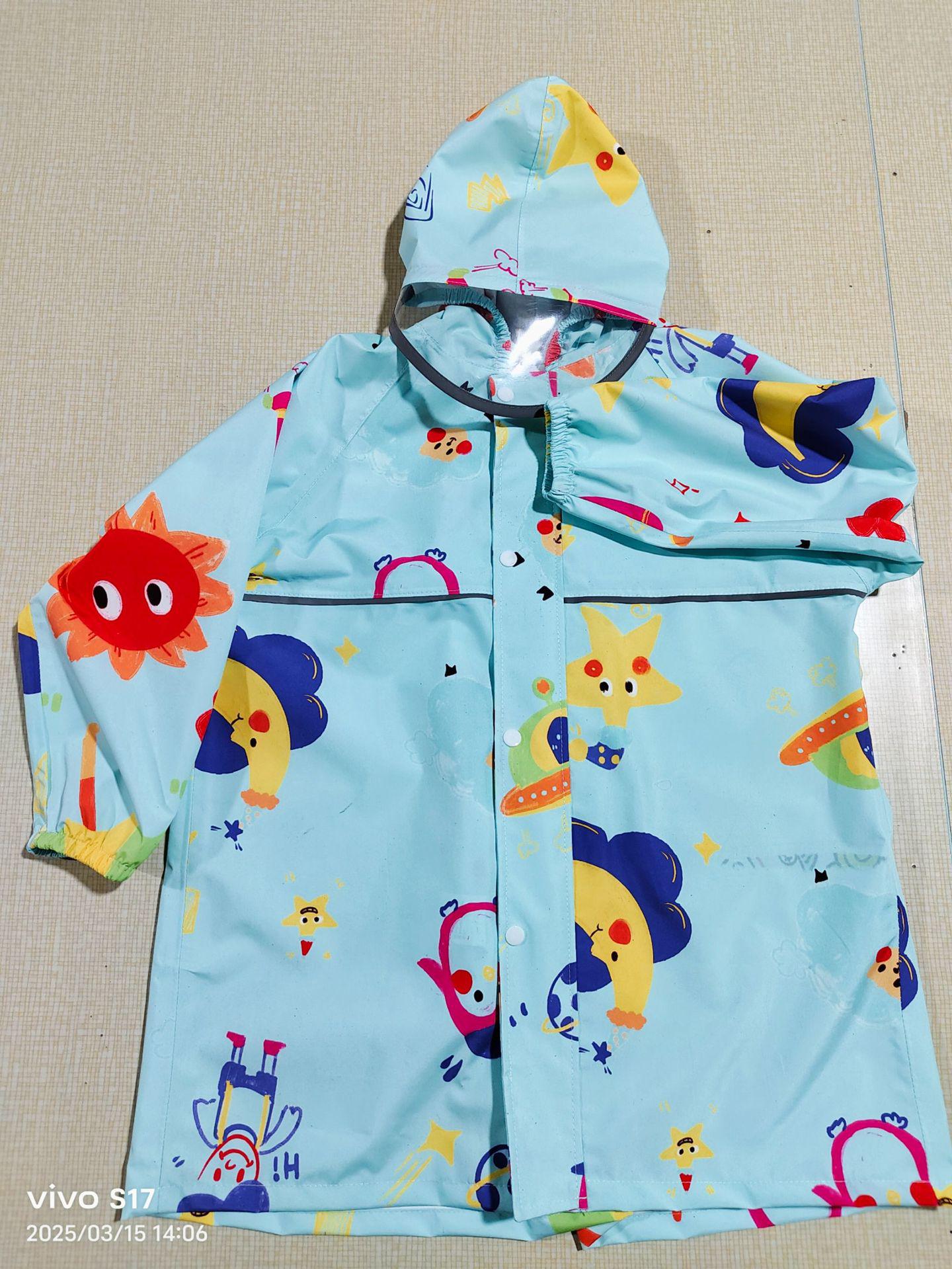 

Children s Cartoon Raincoat with Backpack Cover - Long Style, Anti-Rainstorm, for Primary School Kids, 2025 New Style. S синій