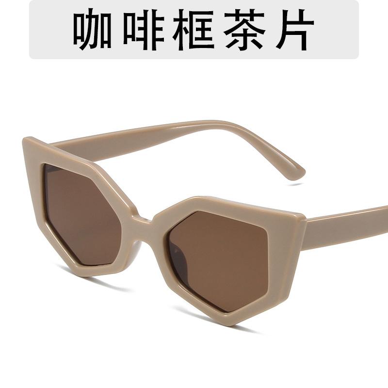 New In Fashion Cat Eye Sunglasses for Women Small Frame Tortoiseshell Design Live Broadcast Hip Hop Style Sun Glasses