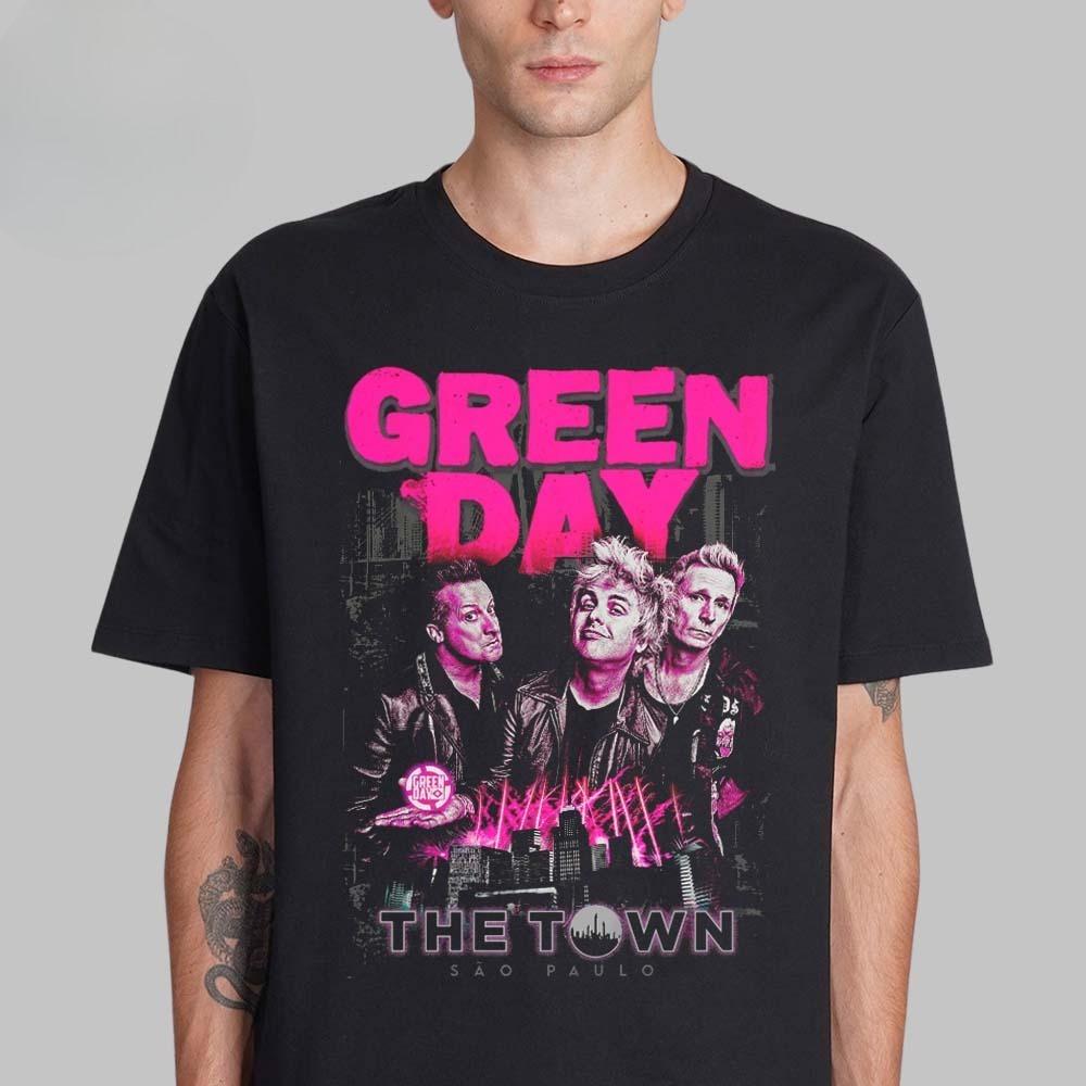 

Best Green Day Riot Fest 2025 Merch Tee in Chicago IL on September 21 2025 The Hot Dog Funny Art Two Sided T-Shirt 4XL