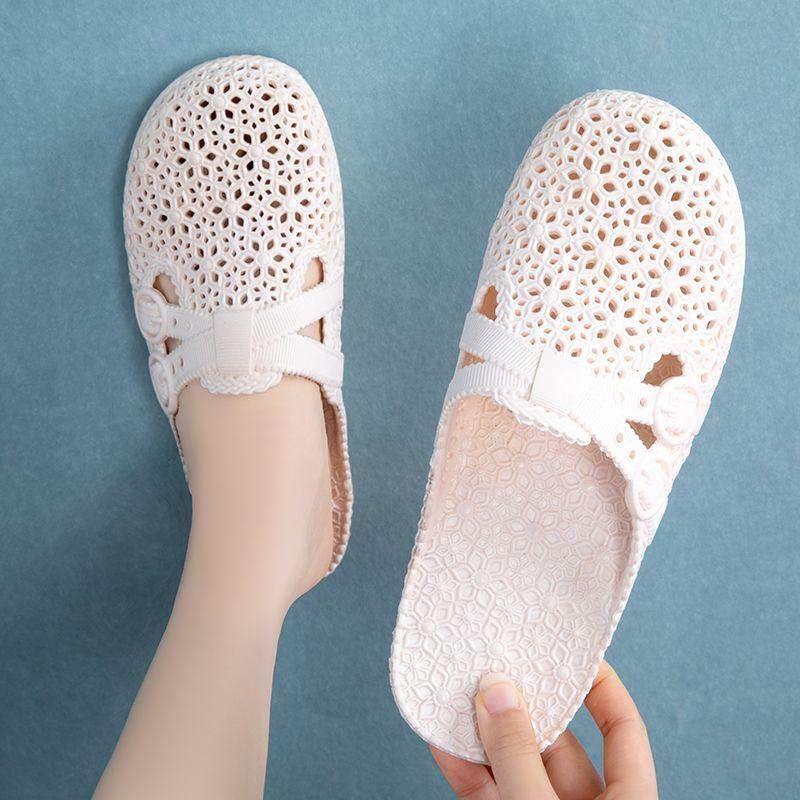 

Wrapped Toe Breathable Slippers Women Summer Outer Wear Hole Shoes Home Fashion Casual Hollow Out Slip On Buckle Slipper Female 36 червоний