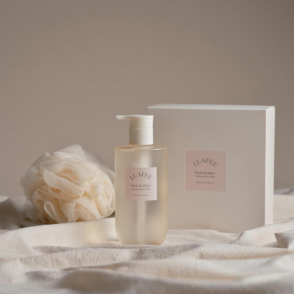 LUAFEE Musk De Blanc Perfumed Body Soap 300ml A Floral Musk Scent That Combines Tuberose and Angelica -