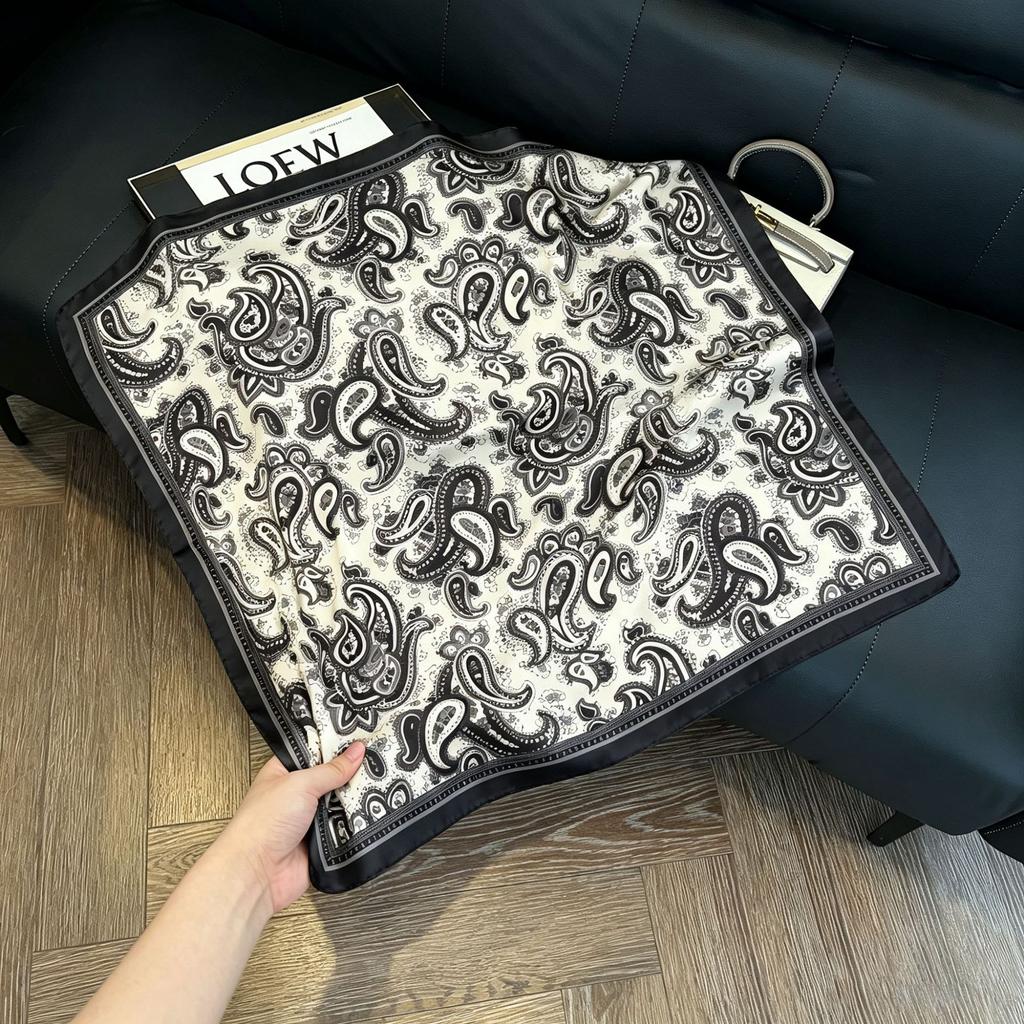71Cm New Chinese Simulation Silk Square Scarf Soft and Skin-friendly Ink Flower Rhyme Printing Silk Scarf Neck Sunscreen Small Scarf