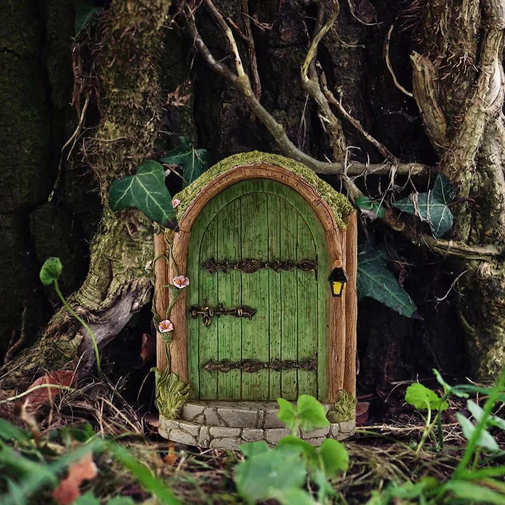 Miniature Wooden Fairy Door Sculpture for Outdoor Yard Art Garden Tree Decor Creative Elf Door Figurines With Engraved Design