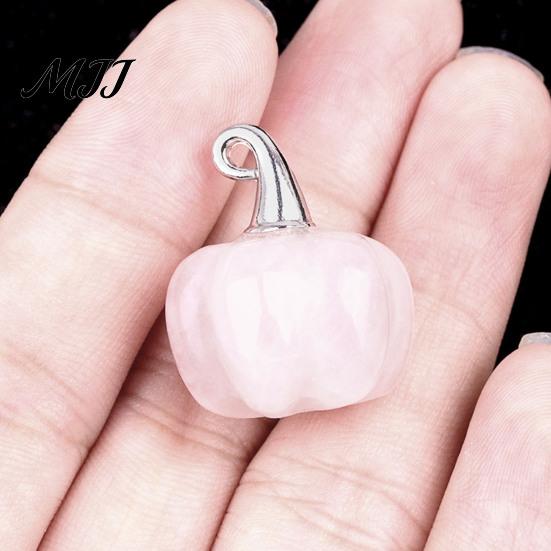 Versatile Seasonal Accents Natural Crystal Pumpkin Pendant, Mini Carved Stone Charm with Window Display Ornaments Metal Hook, Halloween Micro