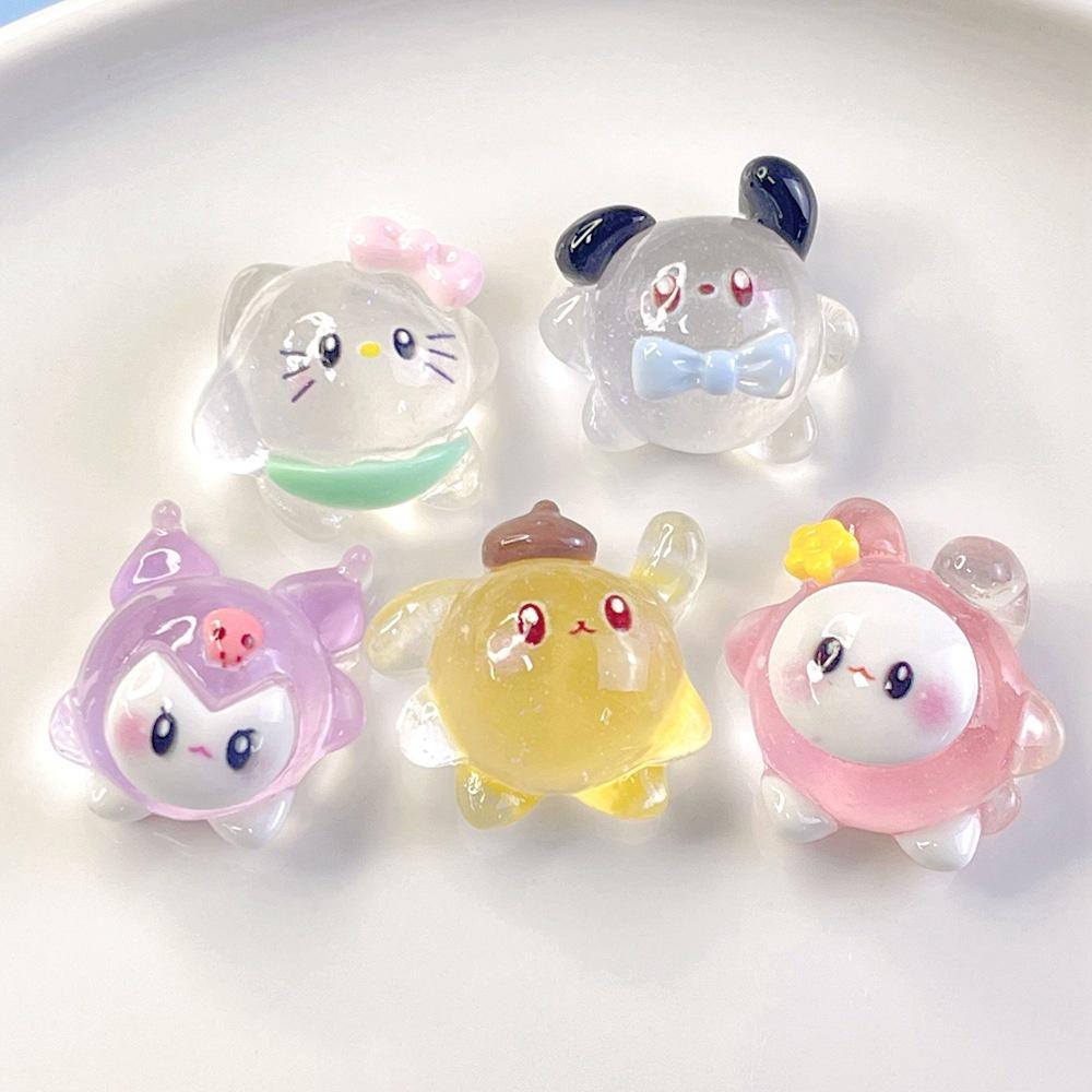 Entzückende Nachtleuchtende Cartoon-Resin-Accessoires der 4. Generation für DIY-Haarspangen und Handyhüllen
