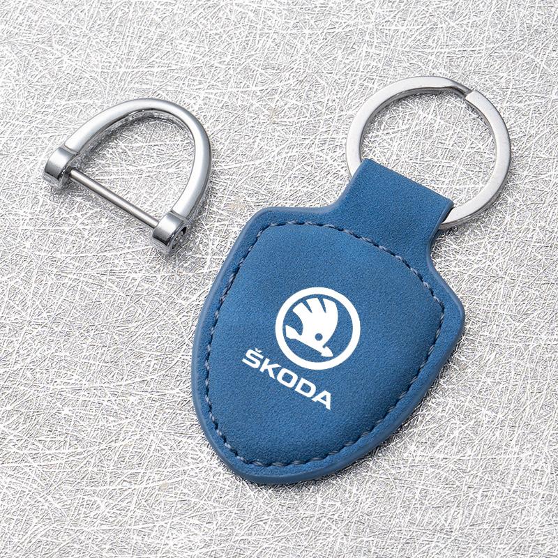 For Skoda 3 2 VRS Vision Kodiaq Favorit Rapid Octavia A5 Car Emblem Metal Suede Leather Car Keychain Key Ring Auto Accessories bzsd98