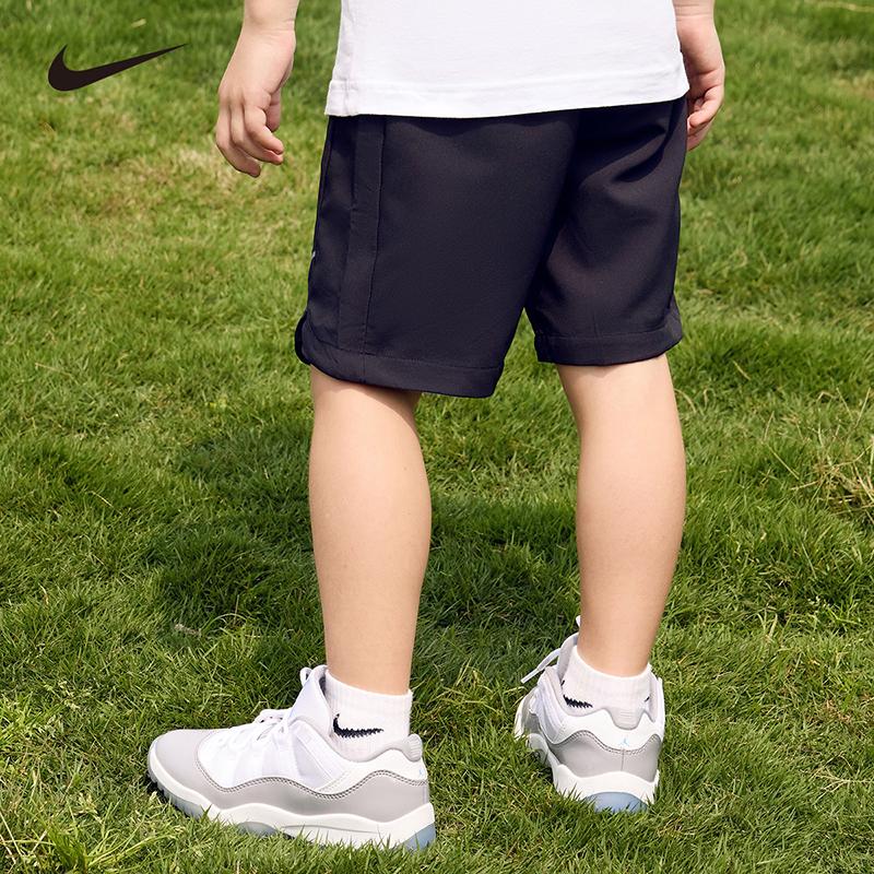 Nike Kids Minimalist Logo Shorts Quick-Dry Breathable Kids Shorts Black NY2222032GS-001
