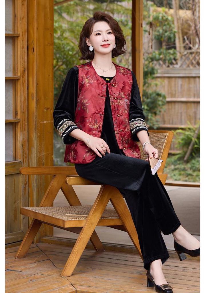 2026 Chinese Embroidered Vest Three-Piece Set for Mature Women - Elegant National Style Spring Outfit