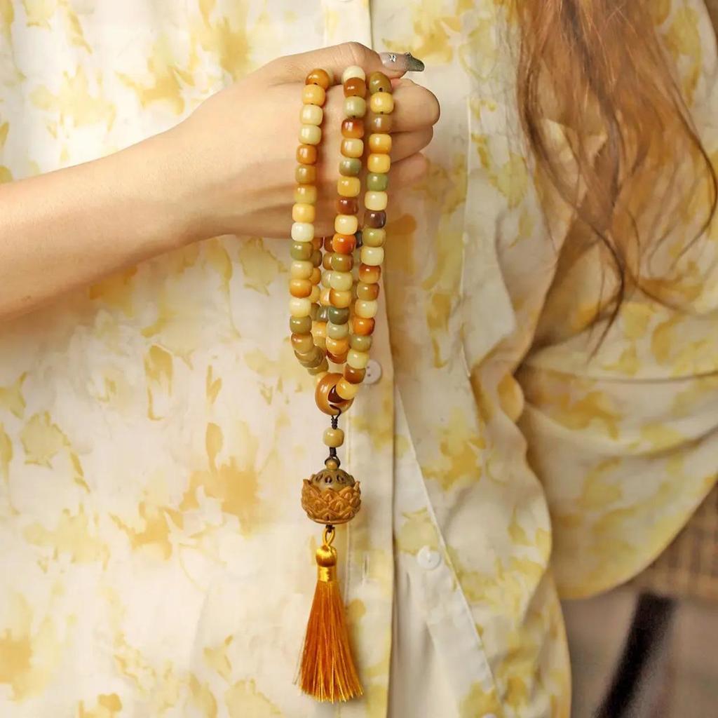 Dunhuang Wen Tian Duobao 108 Bead Bodhi Mala: Green Sandalwood Sachet for Men and Women