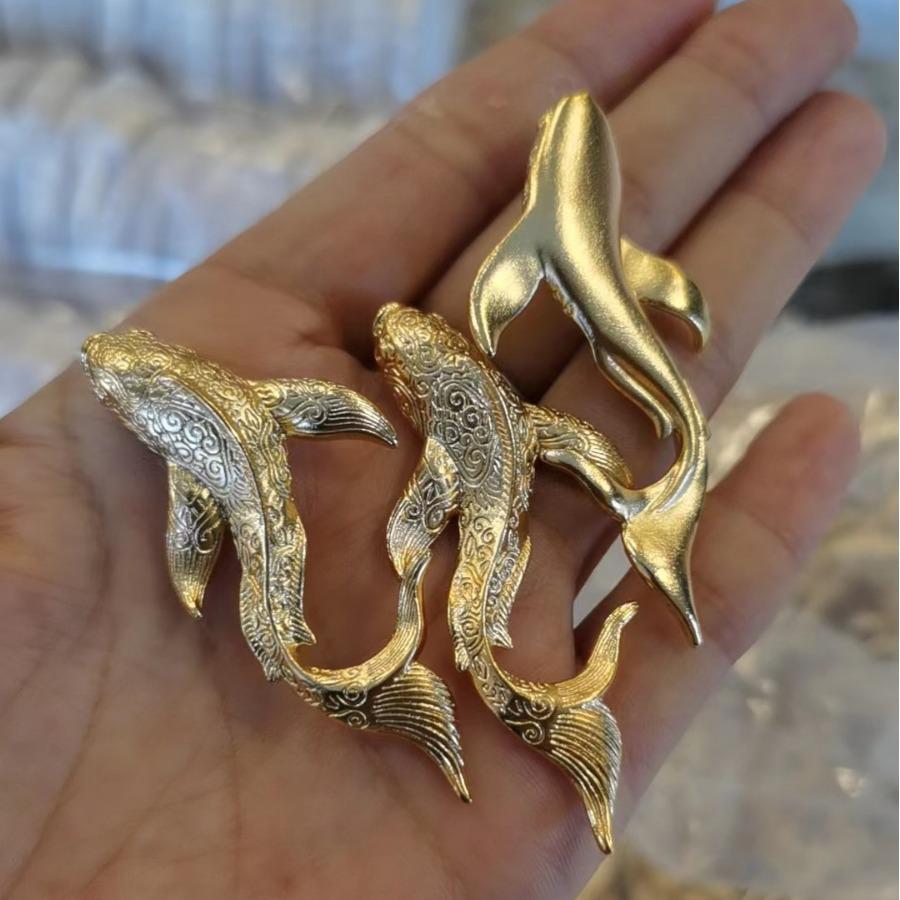 Ancient Style Vietnam Sand Gold Koi Necklace with Carved Begonia Pendant