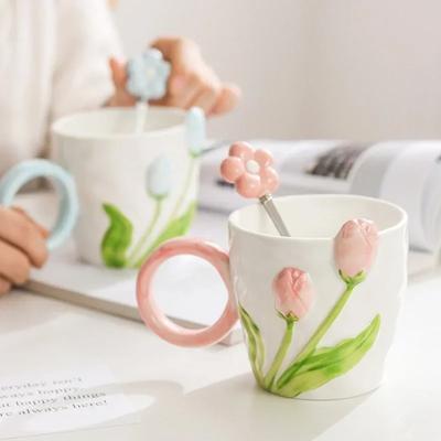 500ml 3D Tulip Pattern Ceramics Mug with Spoon Hand Carved Comfortable Handle Coffee Cup Breakfast Milk Oatmeal Cup Girl Gift