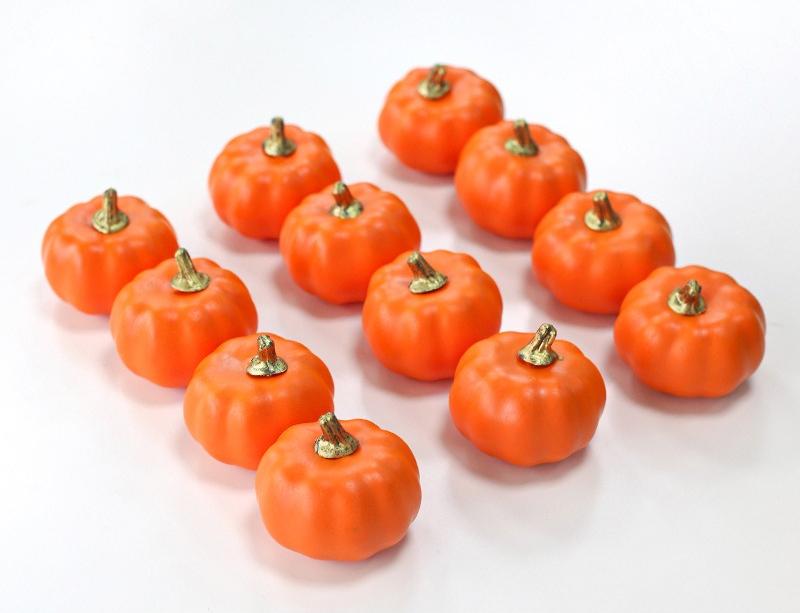 12pcs/set Halloween Foam Decor Set Simulated Small Pumpkin Maple Leaf Pinecone for Party Props Photo Shooting Home Decoration