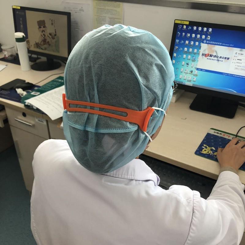 Silicone Anti-Chafing Mask and Ear Protector Lanyard