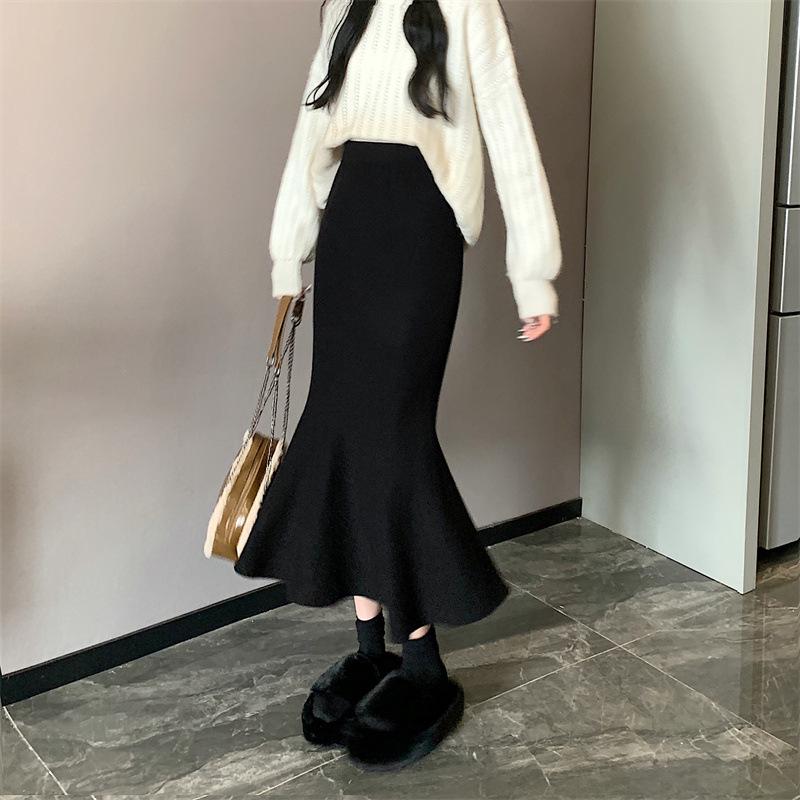 Elegantly Fitted High-Waist Knit Ruffle A-Line Skirt
