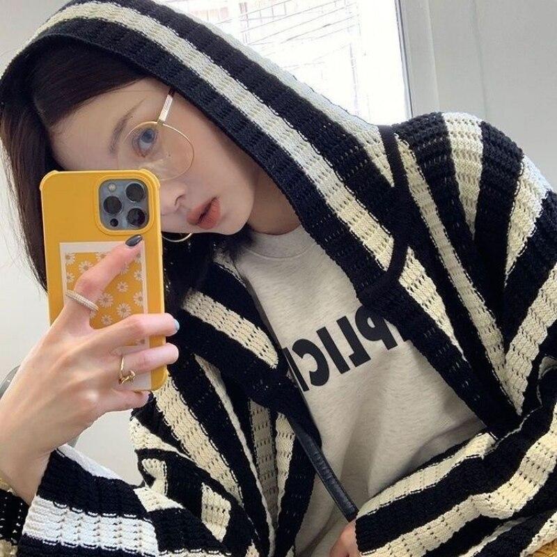Strickjacke pullover weibliche 2022 casual frauen top Koreanische langarm chic design streifen mit kapuze pullover weiblichen mantel tops