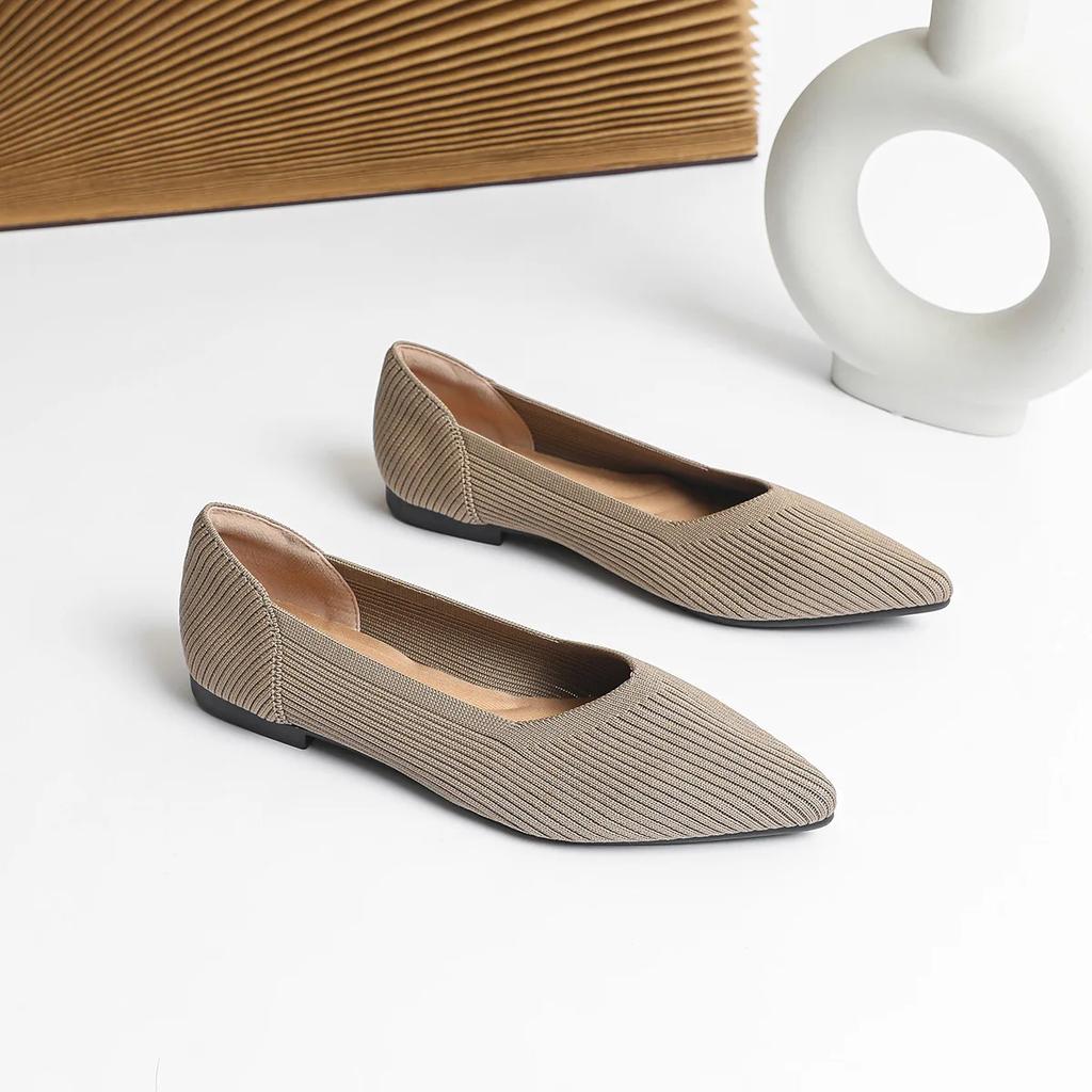 Fashion Women's flat shoes with pointed soft knitted sole breathable and comfortable shoes Spring and Autumn 2025 new model