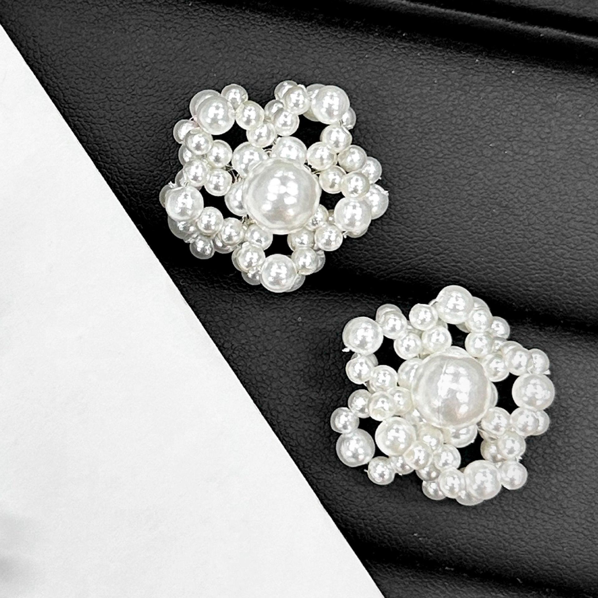 

Hot-Selling Handmade Diy Woven Pearl Accessories, Bags, Clothes, Three-Dimensional Pearl Beads, Patch Stickers, Accessories, Jewelry 7345 each