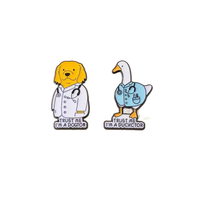 European/American Cross-border Creative Cute Big White Goose Puppy Brooch - Cartoon Animal Doctor Badge in Zinc Alloy