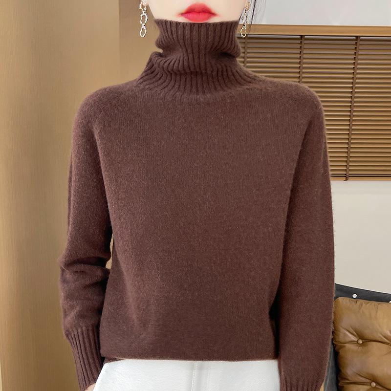 Women's Pure Wool High-Neck Sweater: Solid Color, Loose Fit, Thickened Base Layer, Autumn/Winter Collection