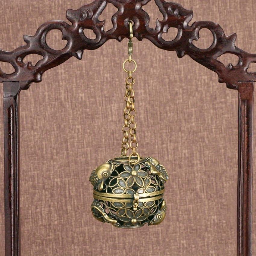 Hollow Brass Sachet Ball Antique Fragrance Ball with Hollowed Home Fragrance Ball Vintage Copper Incense Burner Car Home Pendant