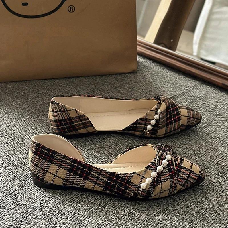 Women's Shoes 2024 New One Kick Women's Flats Autumn Pointed Toe Beads Lattice Solft Sole Shallow Casual Office Ladies Shoes