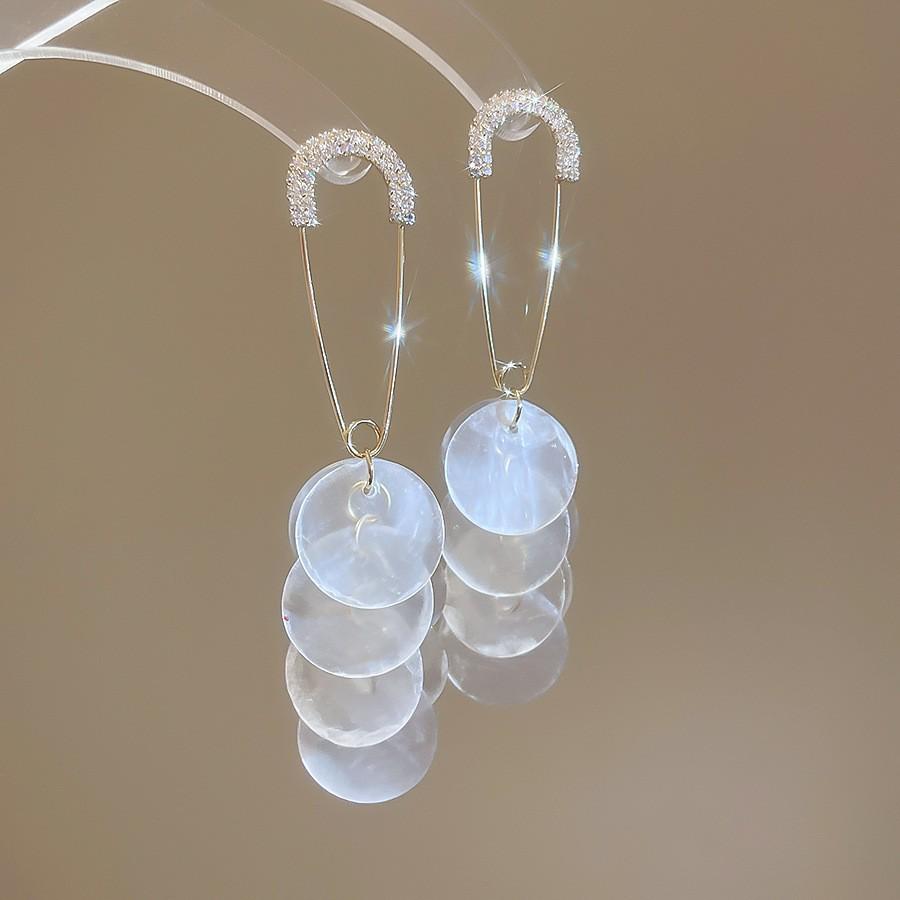 Silver Geometric Seashell Tassel Stud Earrings – Beach Vacation Style for Women